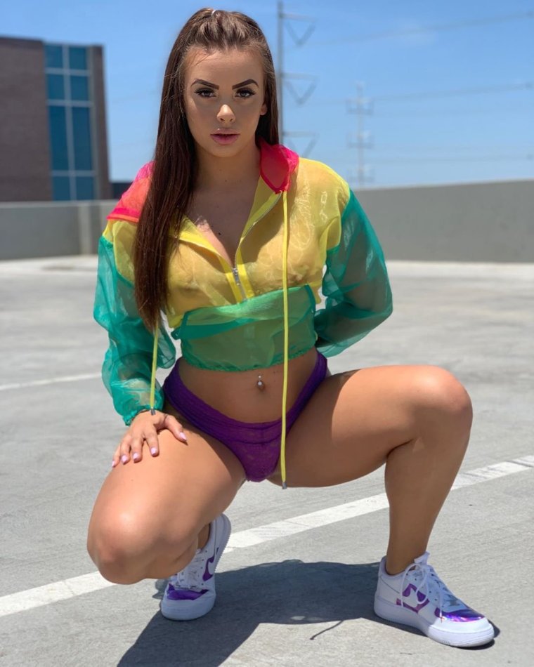 Элисон Паркер модель