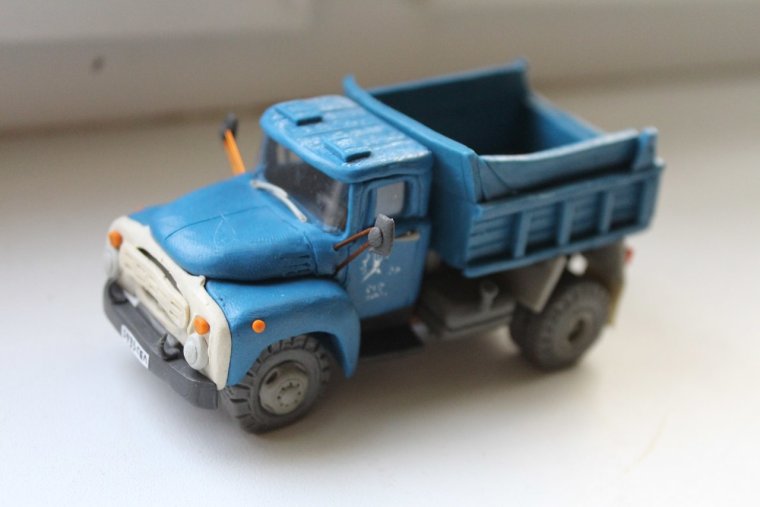 ЗИЛ 130 самосвал из пластилина