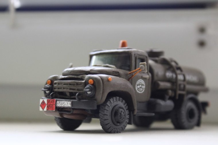 Пожарная машина из пластилина