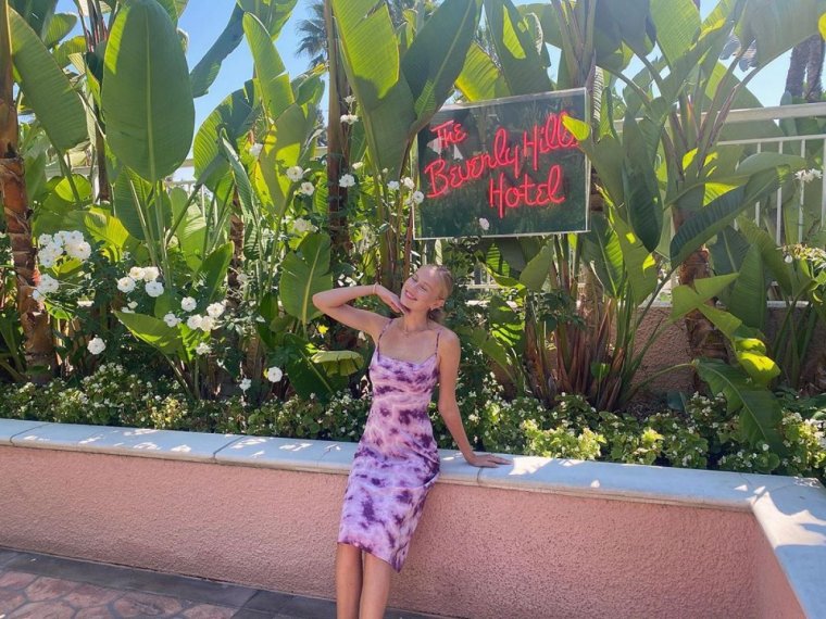 Даника Ярош горячие фото пальцы ног