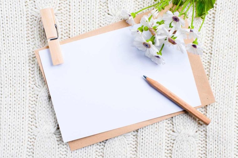 Бумаги на столе