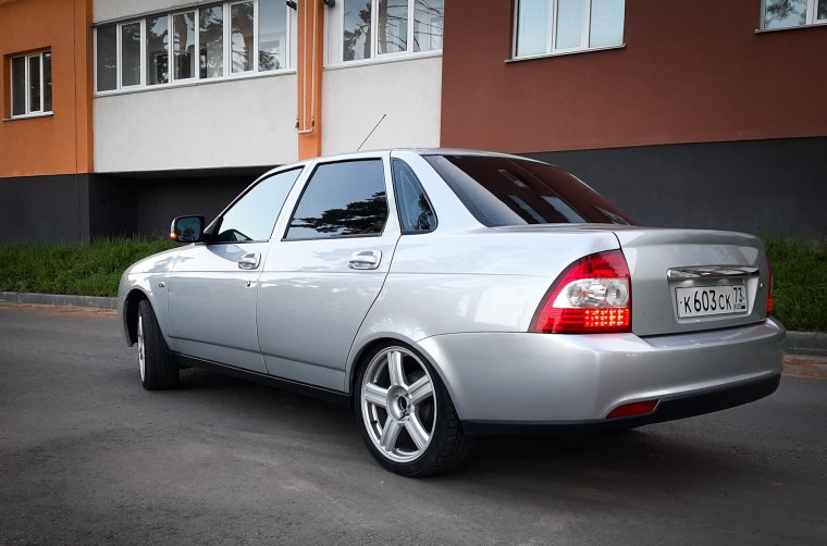 Торусы 17 Приора седан