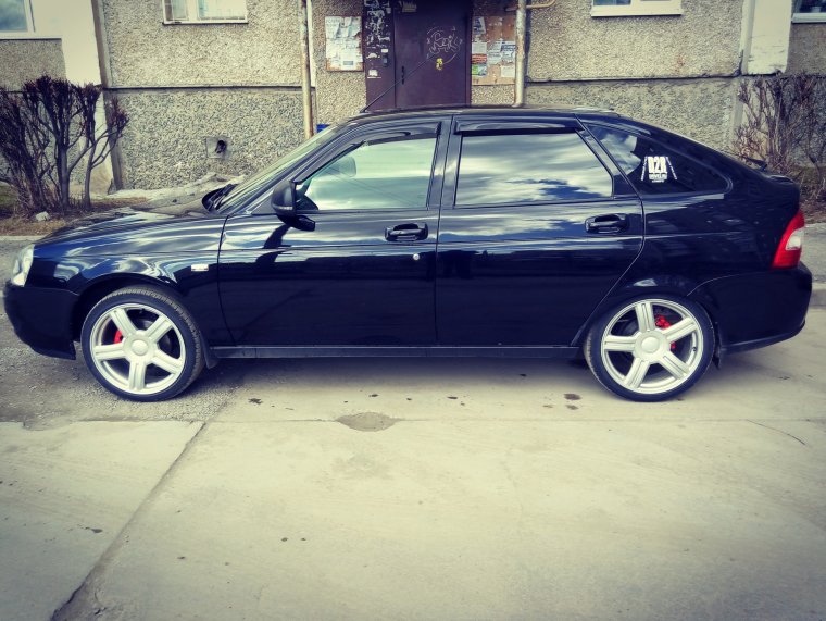 Черная Приора Торус r17