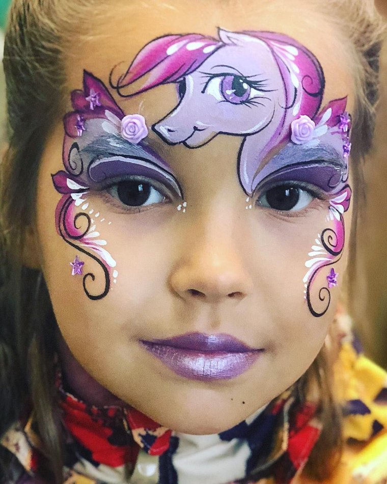 Аквагрим Единорог на лице