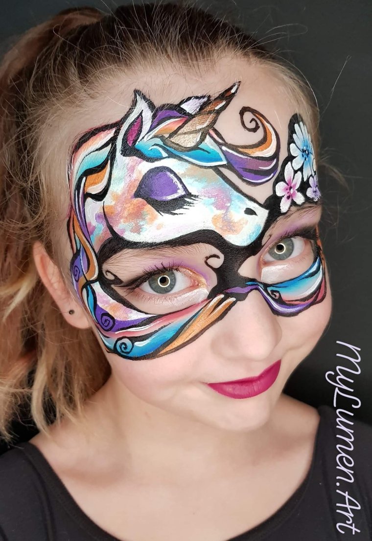 Маска единорога аквагримм