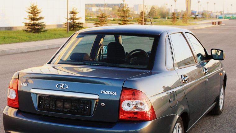 Приора Камрики r17