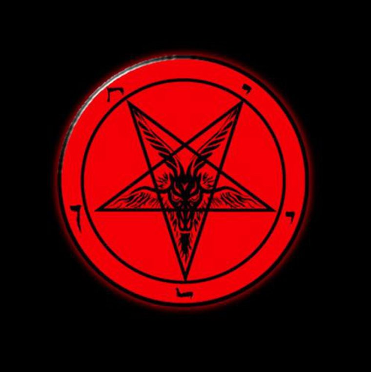 Сатанинская пентаграмма