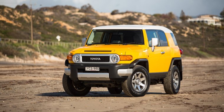 Toyota FJ Cruiser 2015 Япония