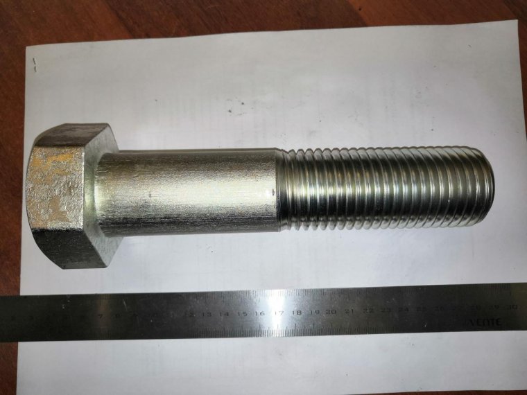 Болт ИСО 4014