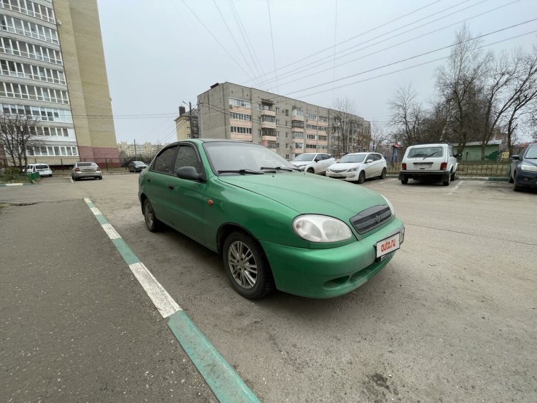 Шевроле Ланос темно зеленая