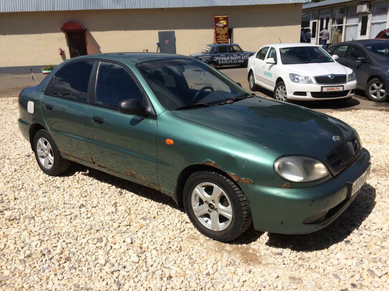 Chevrolet 2008 lanos золотой