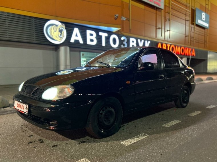 Машина Шевроле Ланос фиолетовая