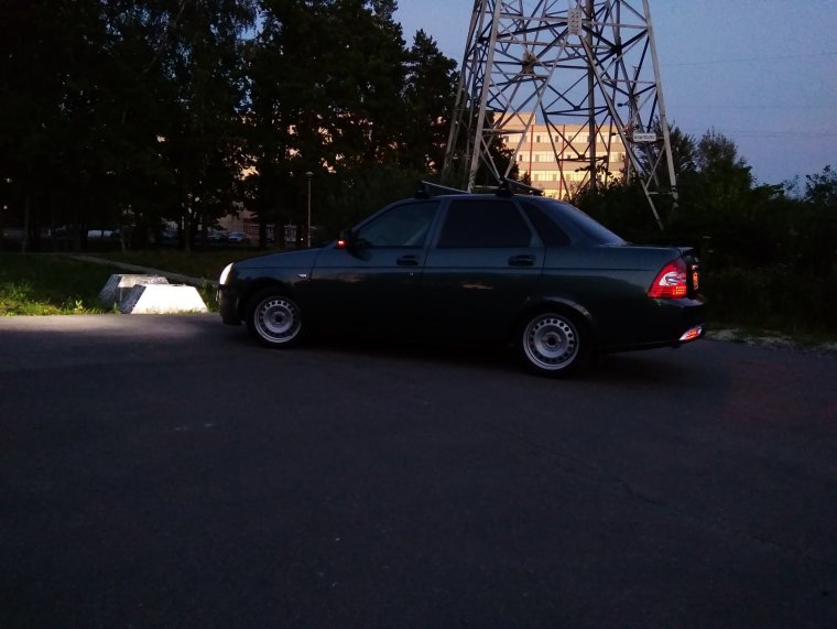 Приора 2 Снежка хэтчбек на штампах