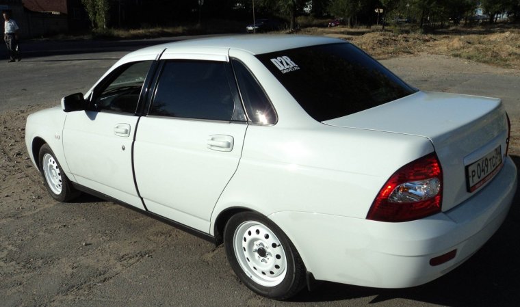 Приора на болотных штампах r14 кварц