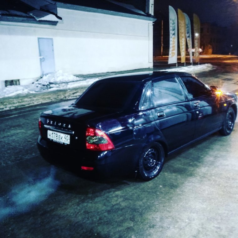 Приора на 15 штампах