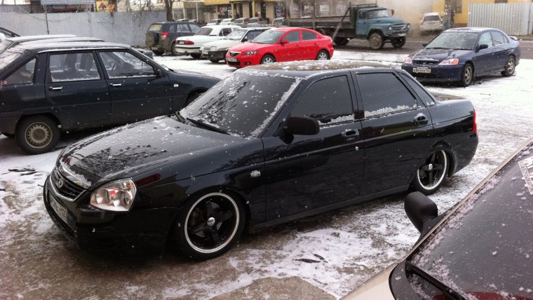 Приора 2 черная на штампах