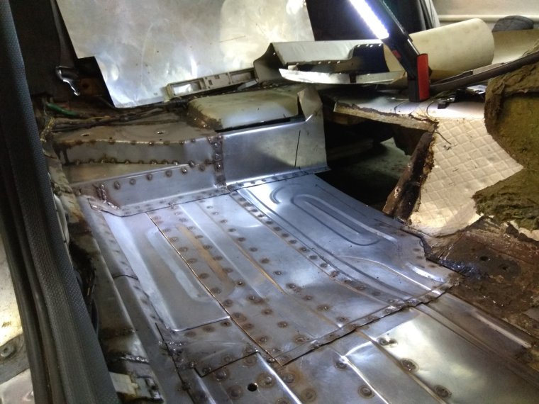 Пол кузова 2112