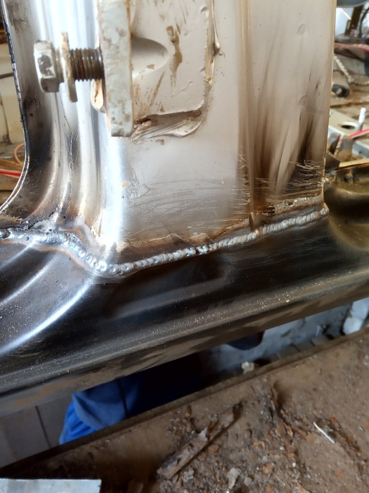 Сварка порогов ВАЗ 2114