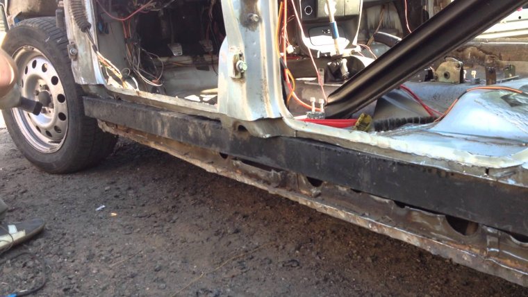 Порог ВАЗ 2106 ремонтный