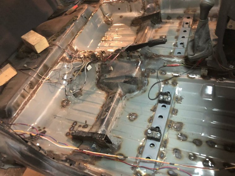 Лада Нива переварка днища