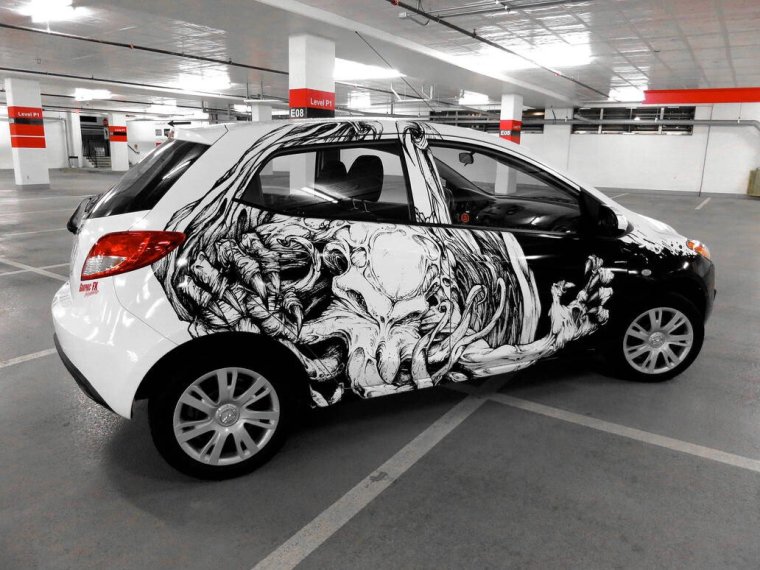 Машина маркерами