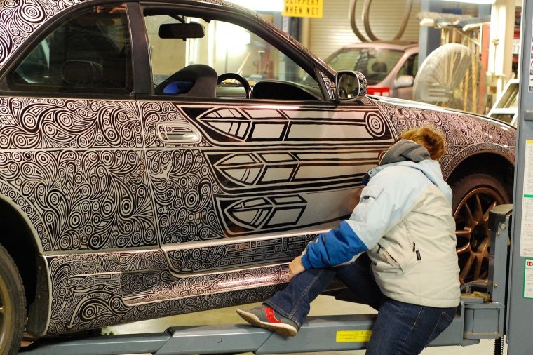 Разрисовка машины маркером