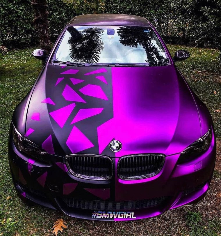 Двухцветная машина