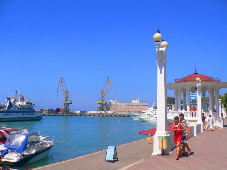 Ночной Дербент набережная