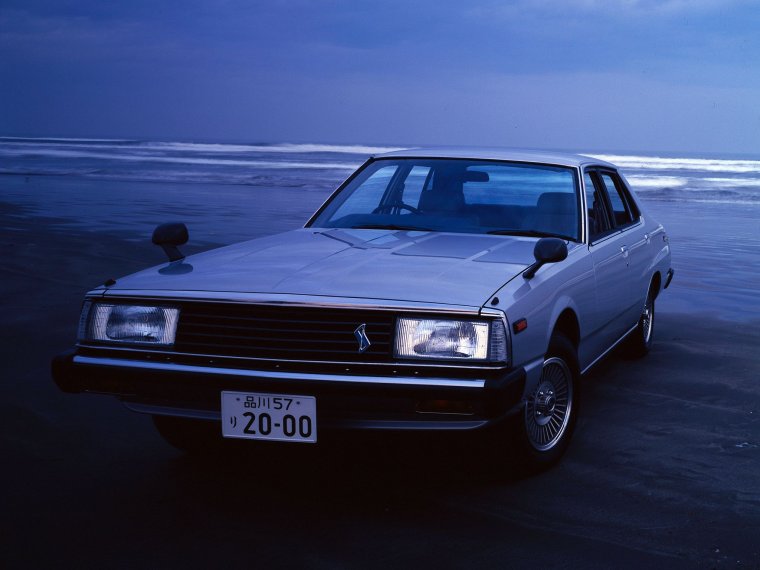 Nissan Skyline 2000 седан