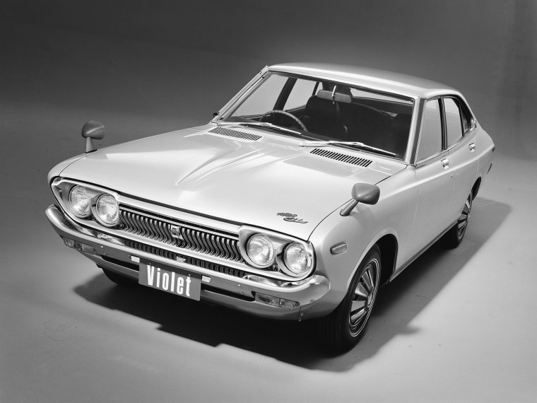 Nissan Datsun Violet