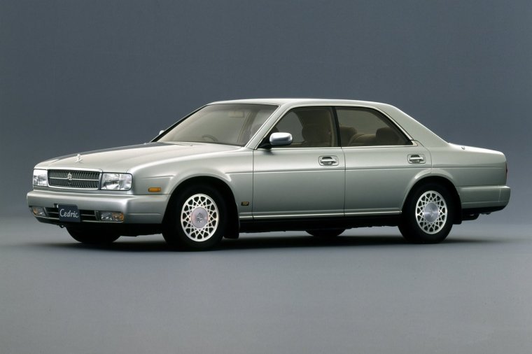 Nissan Cedric y32 1995