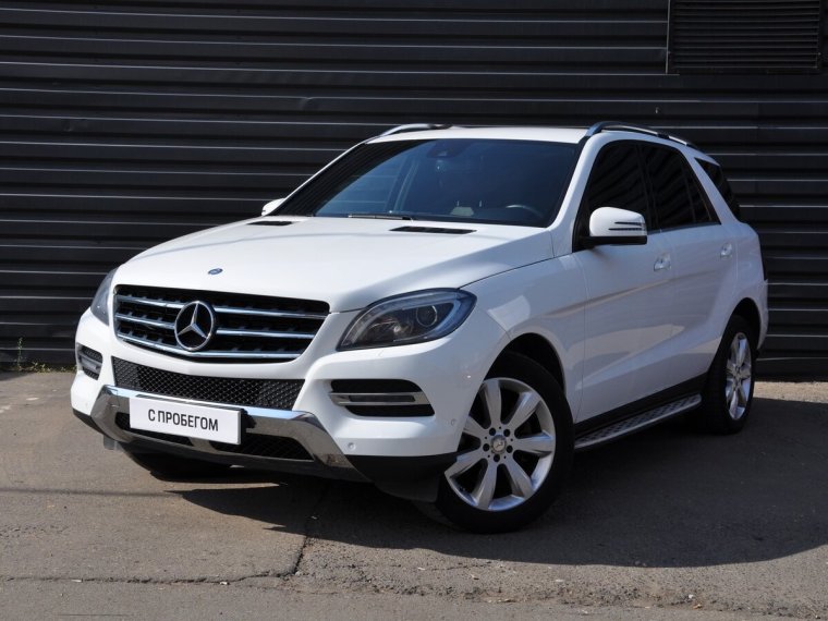 Mercedes w166 белый