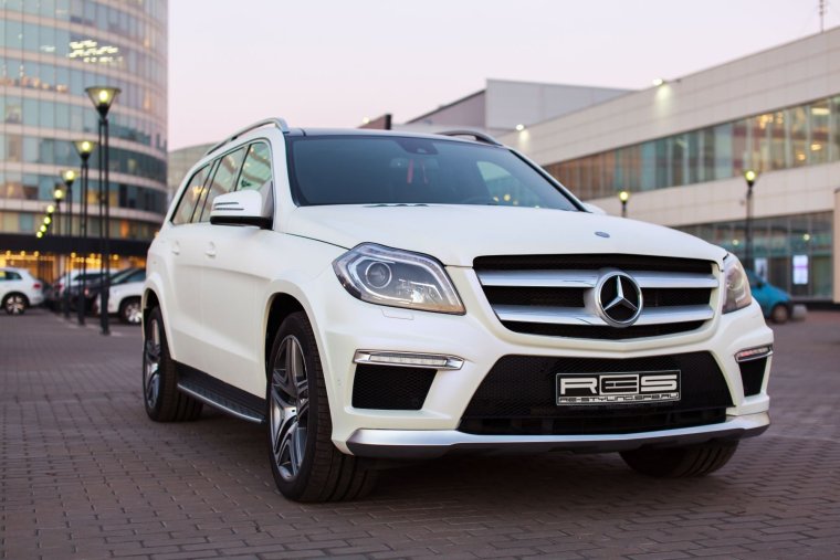 Мерседес 350 CLS джип