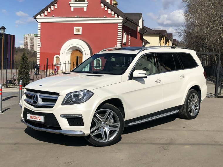 Мерседес белый внедорожник