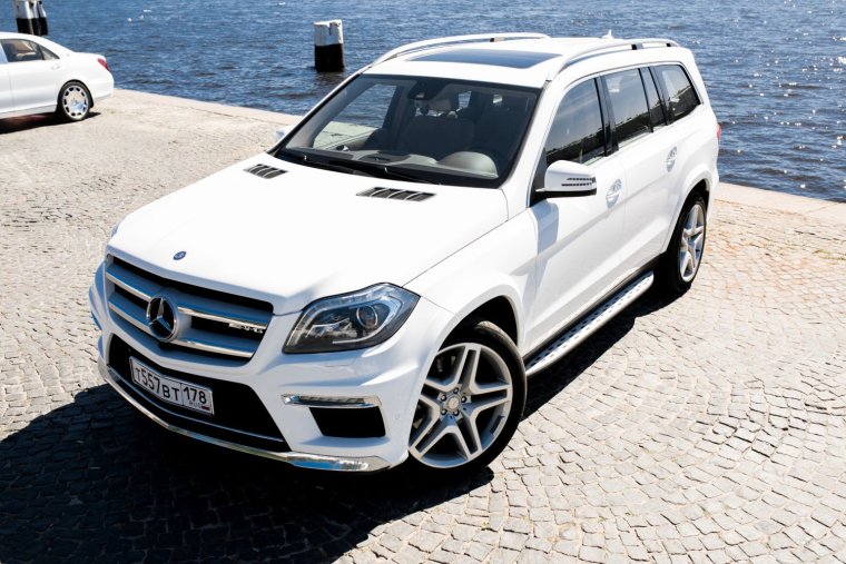 Mercedes Benz gl x164 белый