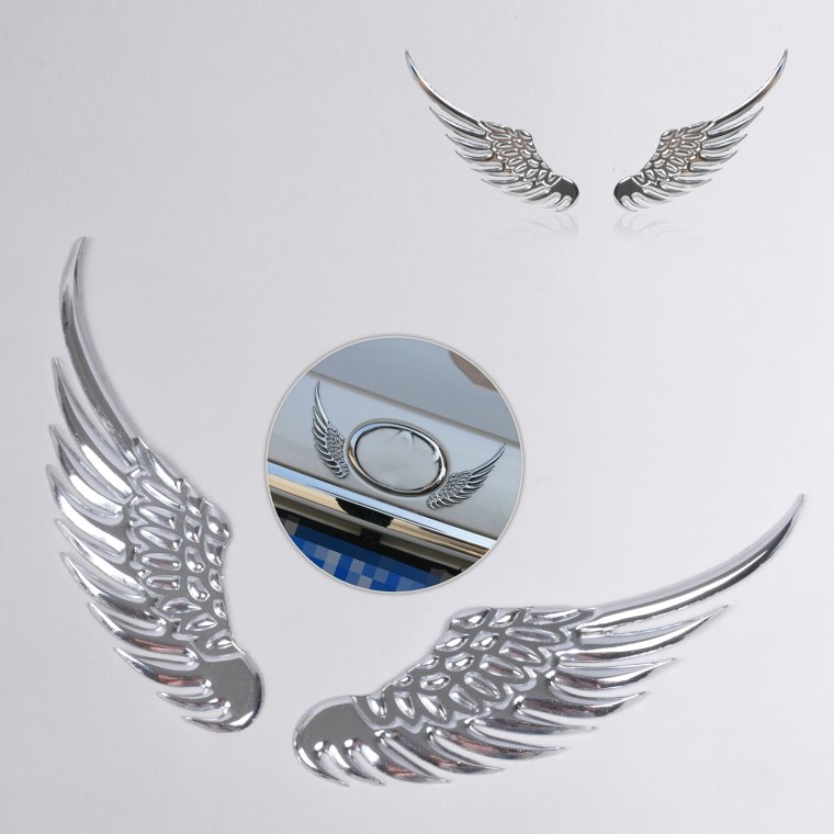 Марка машины с крыльями