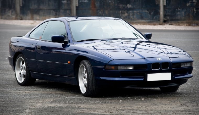 BMW 8 Series 2000