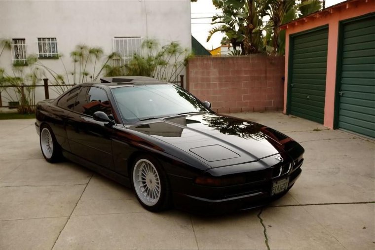 BMW 8 Series e31 Black Matte