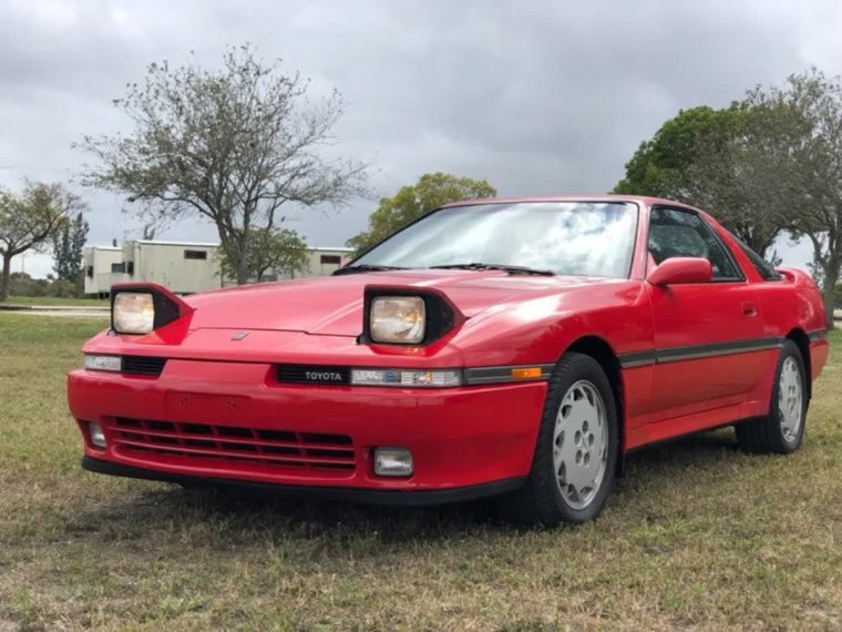 Тойота Супра 1989 года