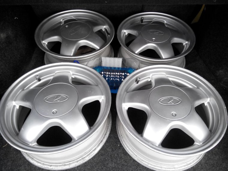 Диск литой Приора r14 оригинал