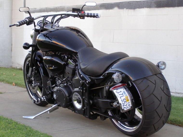 Мотоцикл Харлей Дэвидсон v-Rod Custom