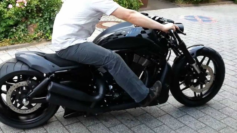 Мотоцикл dodge Tomahawk v10 Superbike