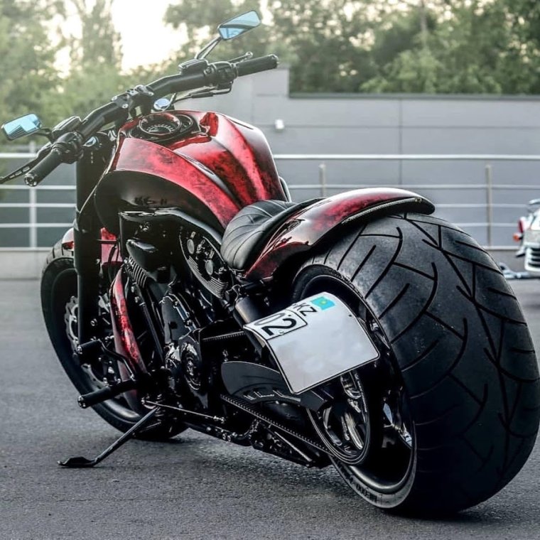 Harley Davidson v Rod 2021