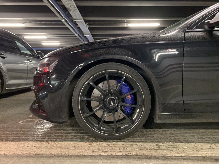 Реклама дисков для автомобиля