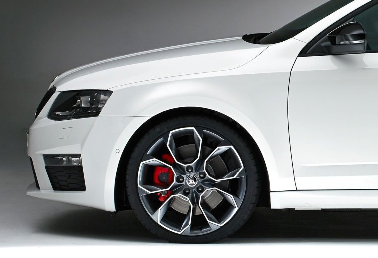 Примерка дисков реплей на авто 196