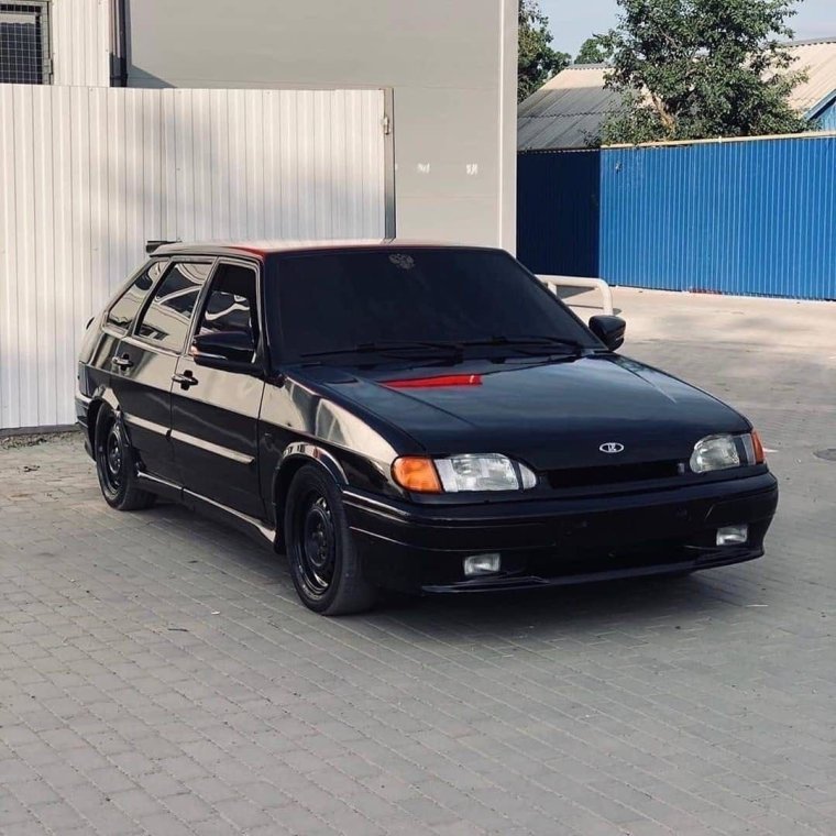 ВАЗ 2114 опер стайл черная