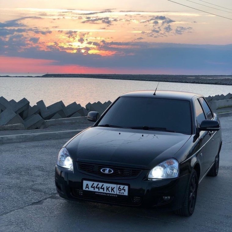 Лада Приора а444кк64