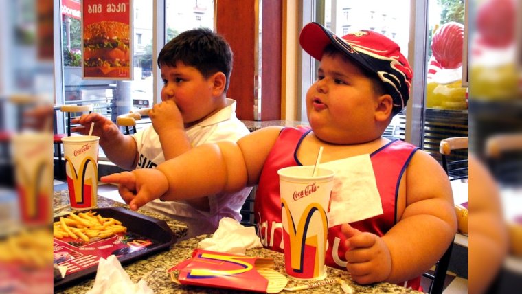 Девушки с толстыми парнями