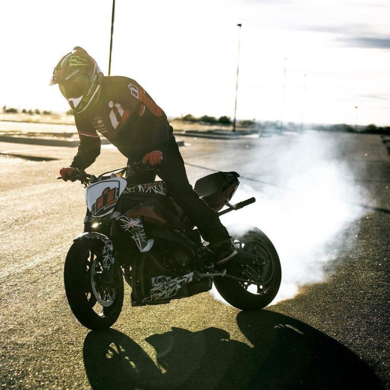 Ава для ватсап для пацанов