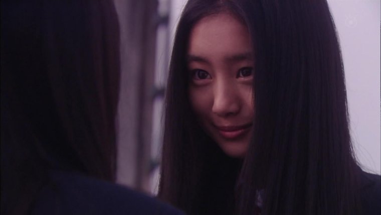 Сиори Куцуна в Нижнем белье